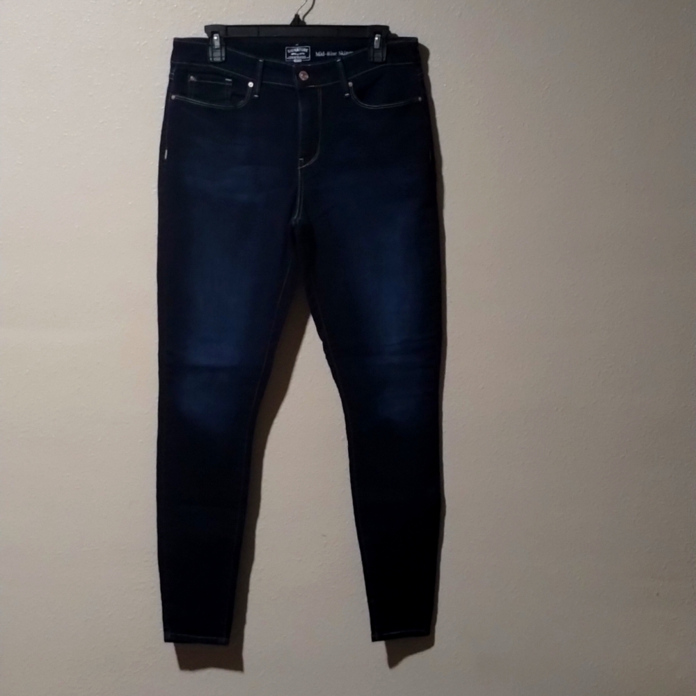 Signature Levi Strauss Gold Women's Mid Rise Skinny Jeans Size 31/32